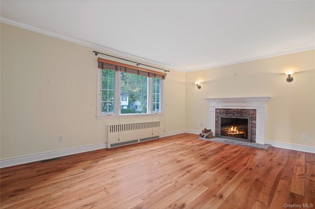 29 Coralyn Avenue, White Plains, NY 10605