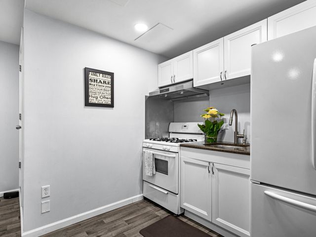 506 W Oneida Street, Joliet, IL 60435