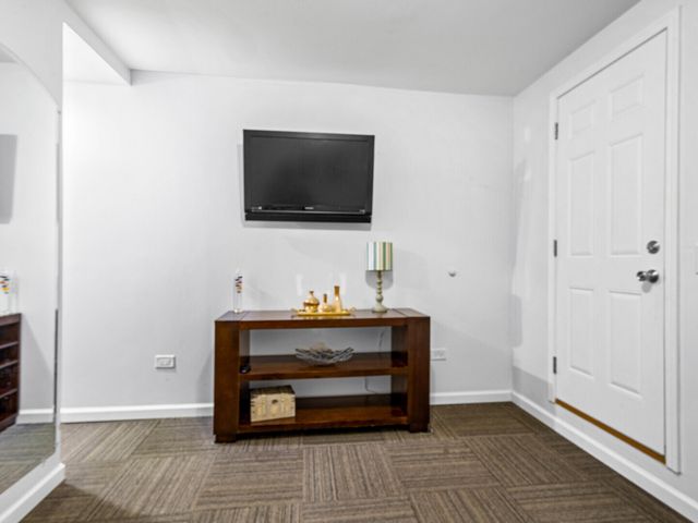 506 W Oneida Street, Joliet, IL 60435