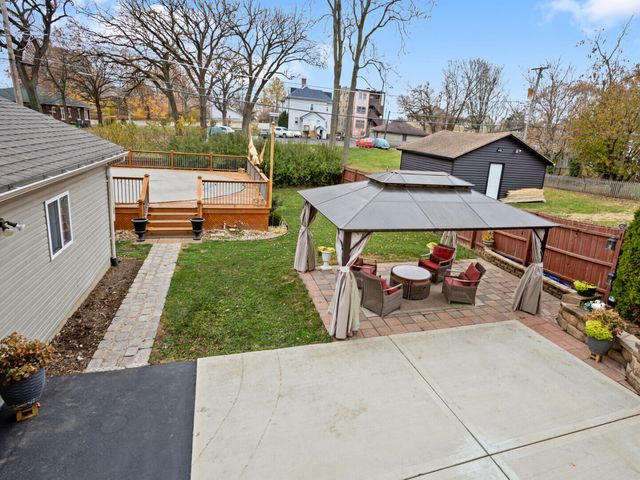 506 W Oneida Street, Joliet, IL 60435