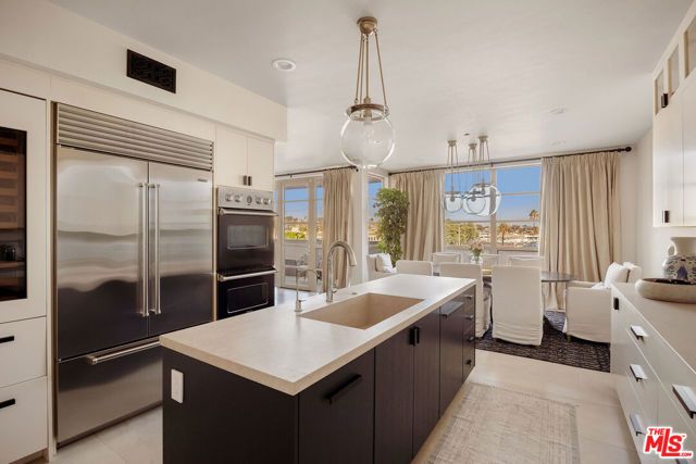 870 Haverford Avenue 303, Pacific Palisades (los Angeles), CA 90272