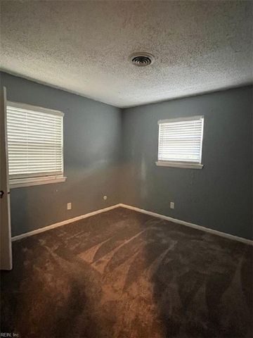 1720 Rueger ST, Virginia Beach, VA 23464