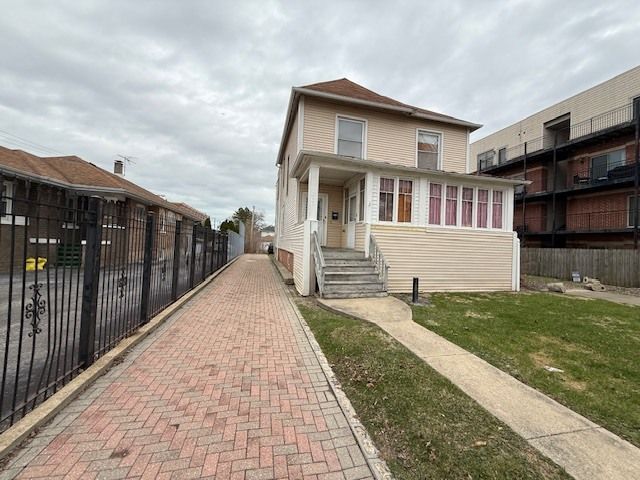 2355 N Newland Avenue, Chicago, IL 60707