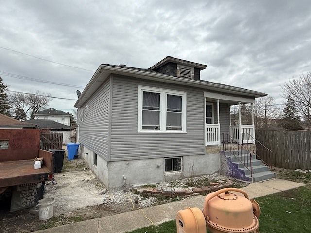 2355 N Newland Avenue, Chicago, IL 60707