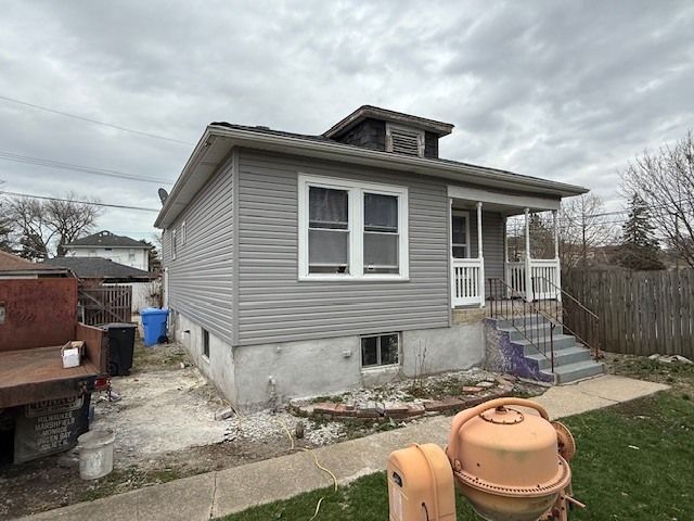 2355 N Newland Avenue, Chicago, IL 60707