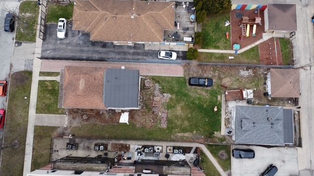 2355 N Newland Avenue, Chicago, IL 60707