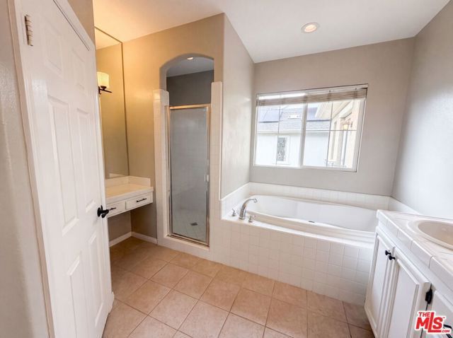 48 Laurelhurst Drive, Ladera Ranch, CA 92694