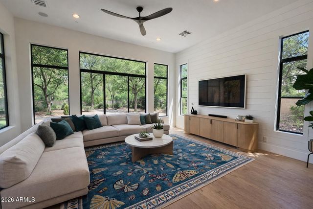 9995 E Ridgerunner Drive, Scottsdale, AZ 85255