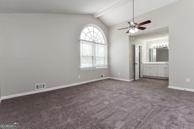 627 Rockborough Drive, Stone Mountain, GA 30083