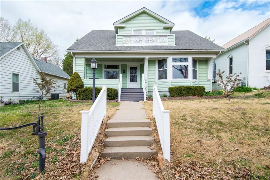 937 Riley Street, Atchison, KS 66002 — exterior
