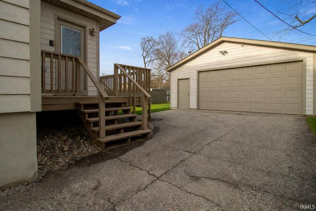 214 N Dwiggins Street, Griffith, IN 46319