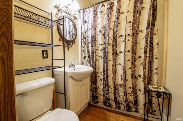 214 N Dwiggins Street, Griffith, IN 46319