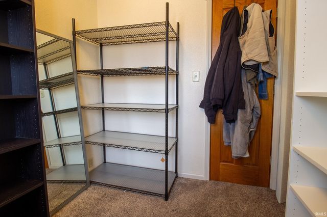 214 N Dwiggins Street, Griffith, IN 46319