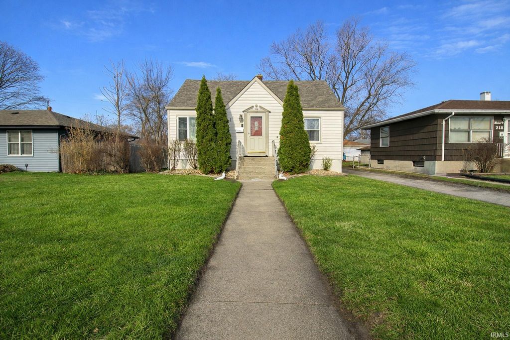 214 N Dwiggins Street, Griffith, IN 46319