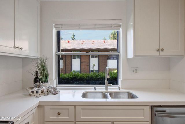 31550 Agoura Road 2, Westlake Village, CA 91361