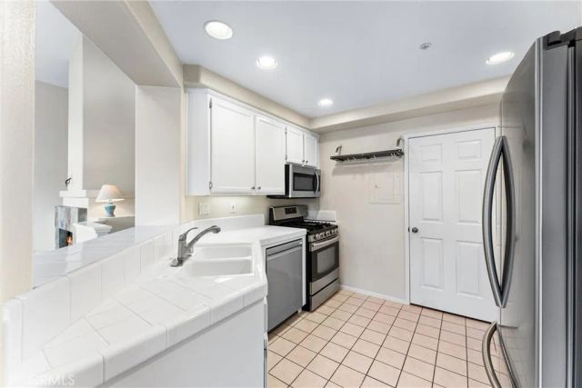 4 Paseo Del Sol, Rancho Santa Margarita, CA 92688