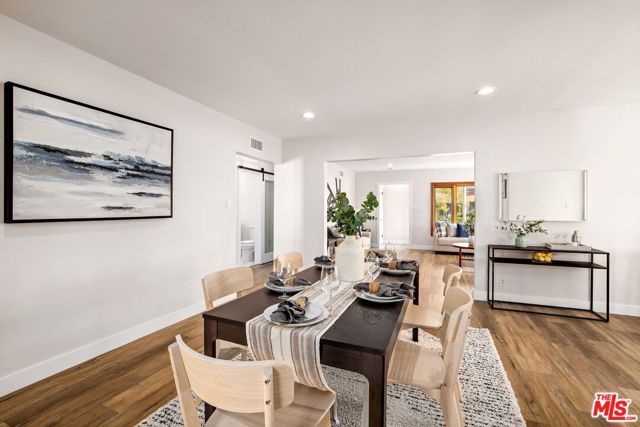 6701 NOBLE Avenue, Van Nuys (los Angeles), CA 91405