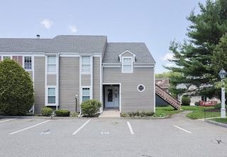 14 Shaw Farm Rd 14, Canton, MA 02021