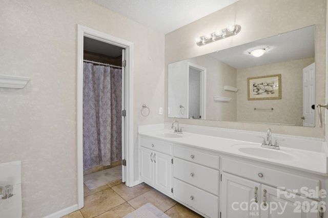 7721 Otts Circle, Stanley, NC 28164