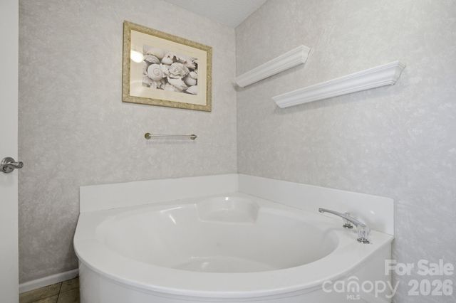 7721 Otts Circle, Stanley, NC 28164