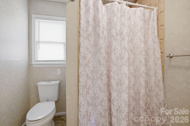 7721 Otts Circle, Stanley, NC 28164