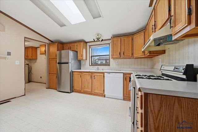 3203 7TH AVE, Spearfish, SD 57783
