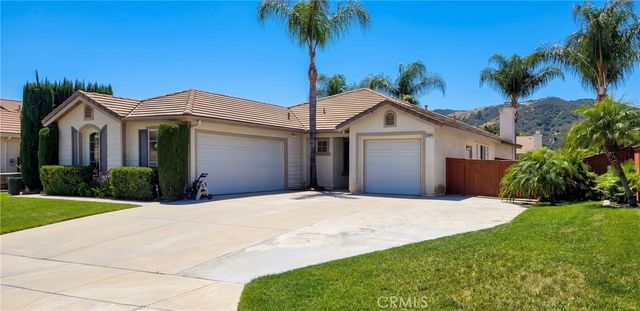 21911 Heliotrope Lane, Wildomar, CA 92595