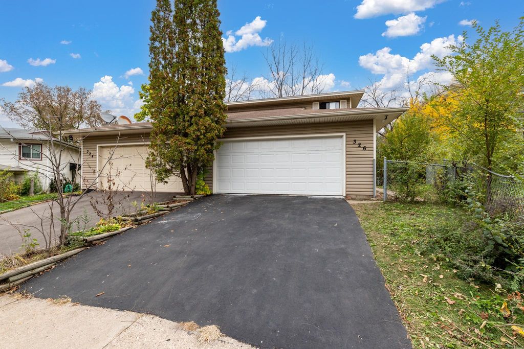 326 Morningside Circle, Saint Paul, MN 55119 — photo 2