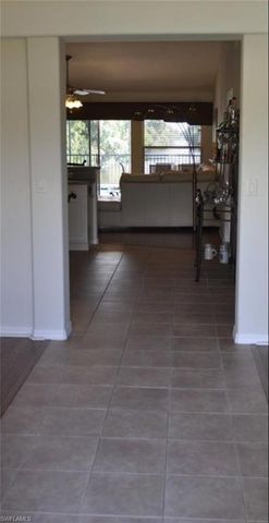 826 32nd TER, Cape Coral, FL 33914