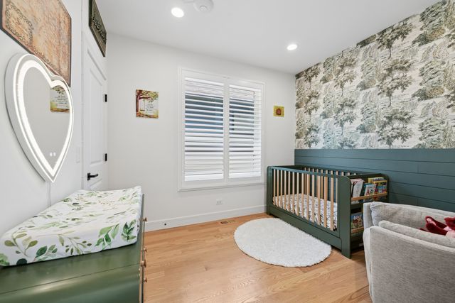 5348 W Argyle Street, Chicago, IL 60630