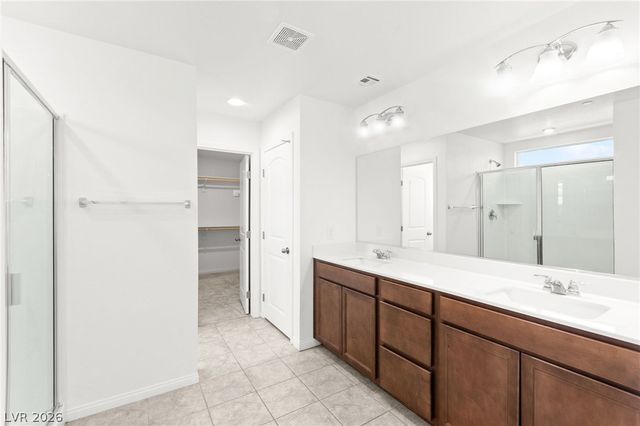 528 Sunny Pointe Street, Henderson, NV 89011