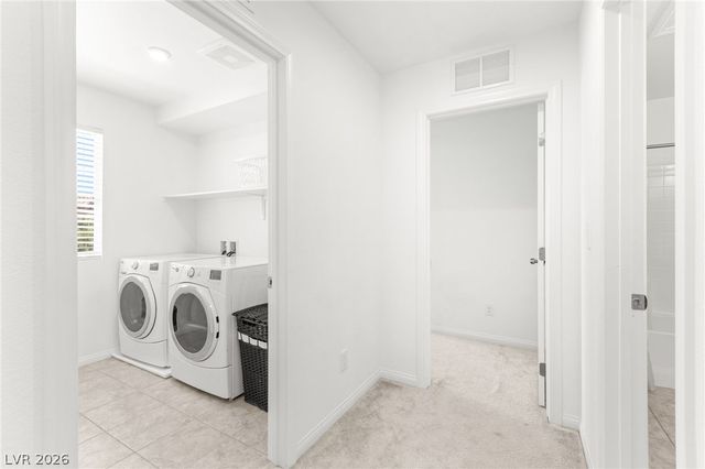 528 Sunny Pointe Street, Henderson, NV 89011