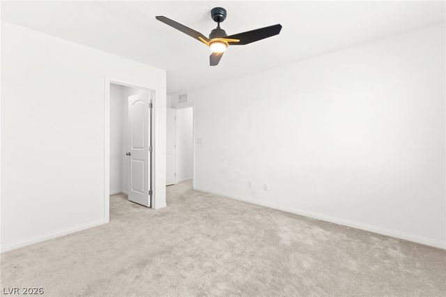 528 Sunny Pointe Street, Henderson, NV 89011