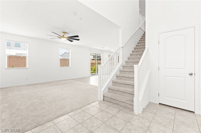 528 Sunny Pointe Street, Henderson, NV 89011