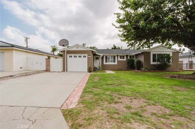 6124 N Fairvale Drive, Azusa, CA 91702