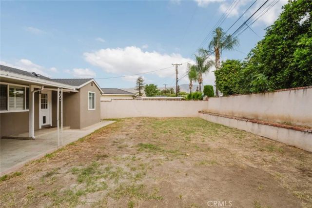 6124 N Fairvale Drive, Azusa, CA 91702
