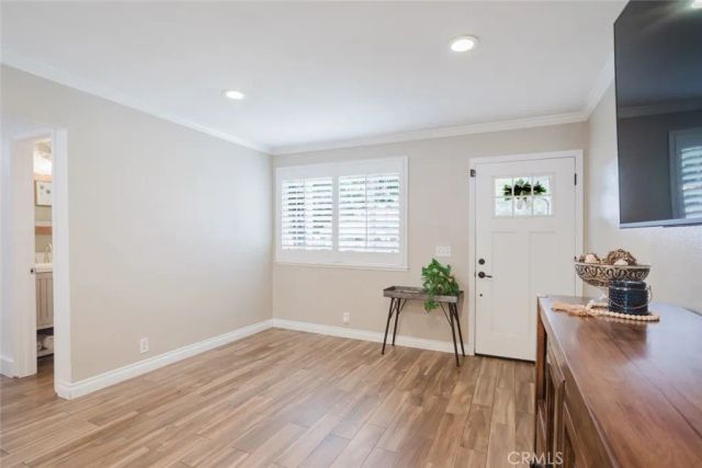 6124 N Fairvale Drive, Azusa, CA 91702
