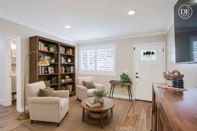 6124 N Fairvale Drive, Azusa, CA 91702
