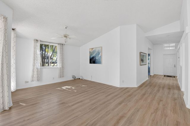 9635 Boca Gardens Circle N D, Boca Raton, FL 33496