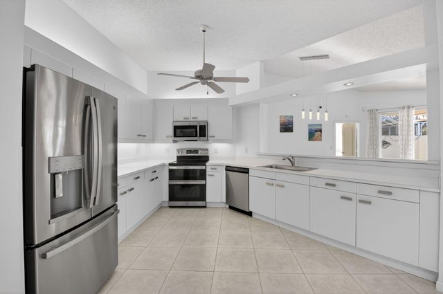 9635 Boca Gardens Circle N D, Boca Raton, FL 33496