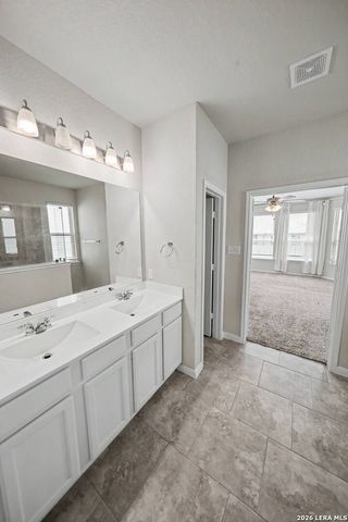 6810 Comanche Band, San Antonio, TX 78233