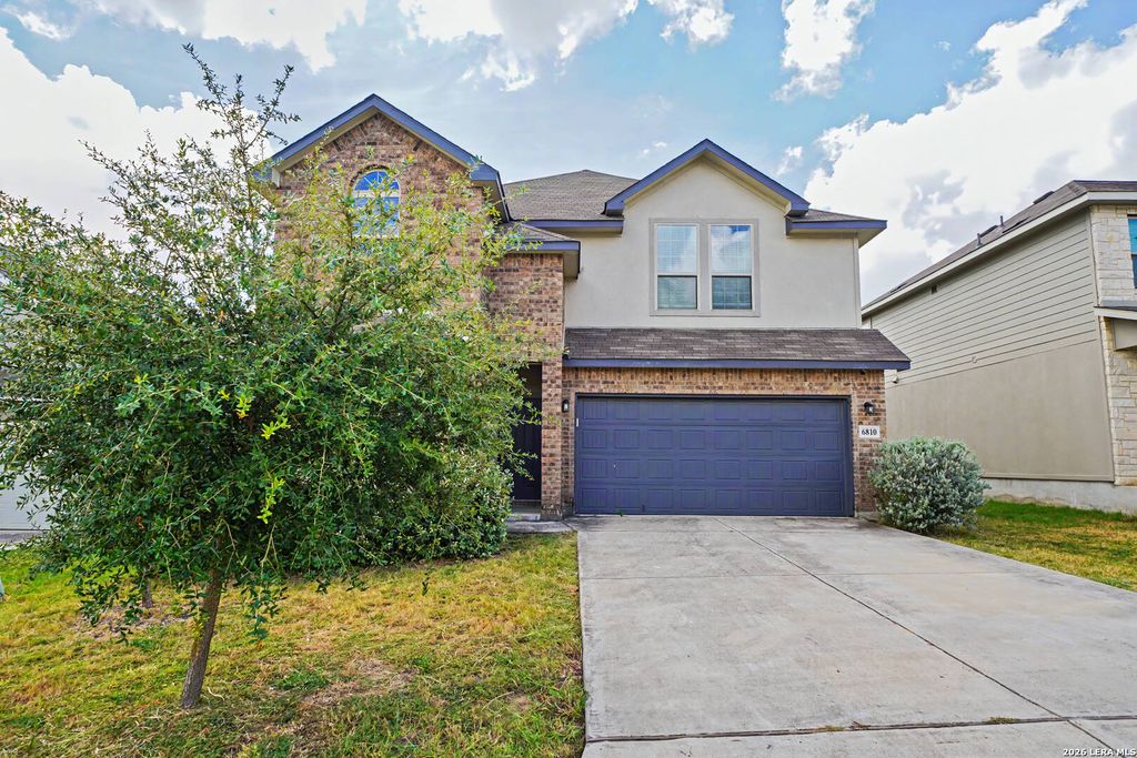 6810 Comanche Band, San Antonio, TX 78233