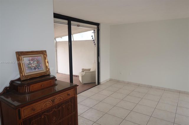 2500 SW 122nd Court, Miami, FL 33175