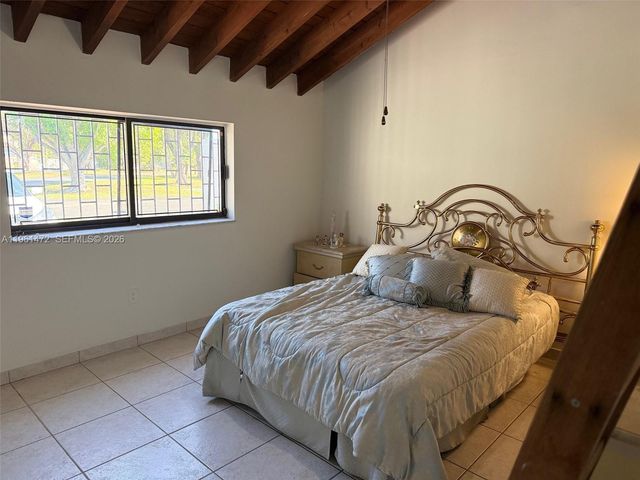 2500 SW 122nd Court, Miami, FL 33175