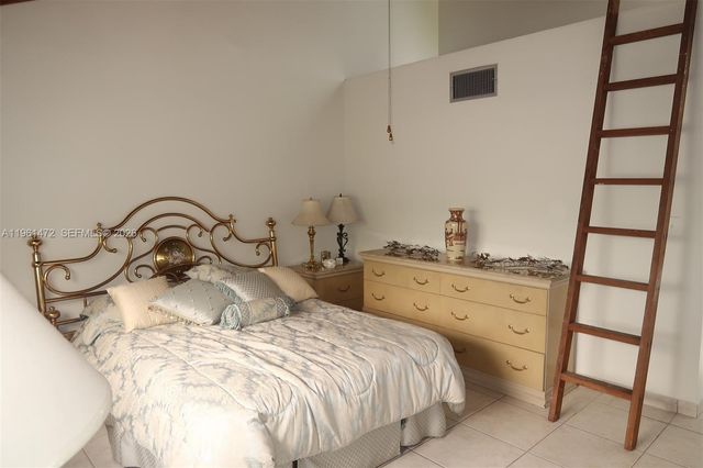 2500 SW 122nd Court, Miami, FL 33175