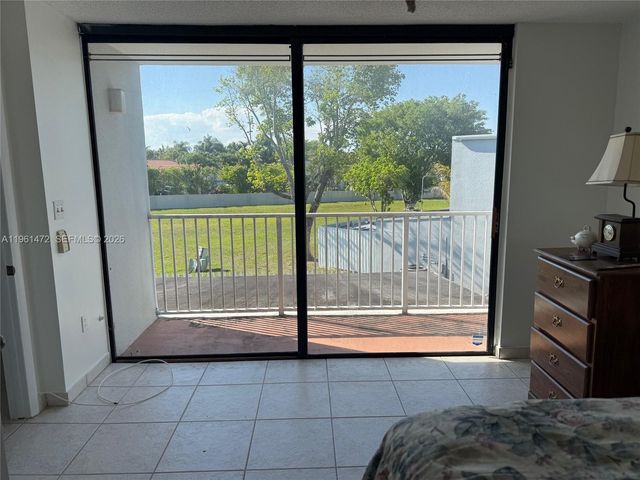 2500 SW 122nd Court, Miami, FL 33175