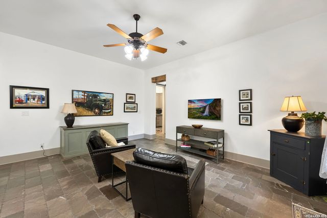 114 Turnberry, San Antonio, TX 78230