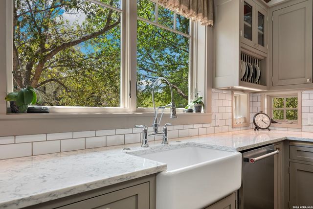 114 Turnberry, San Antonio, TX 78230