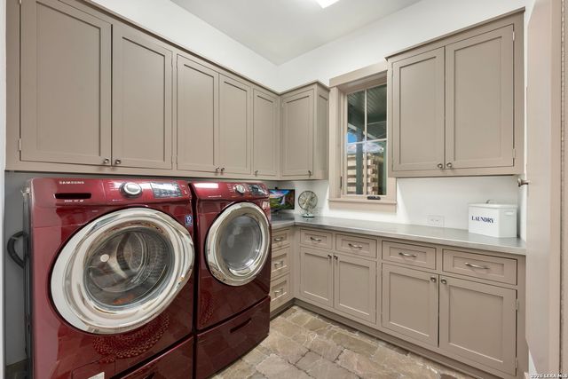 114 Turnberry, San Antonio, TX 78230