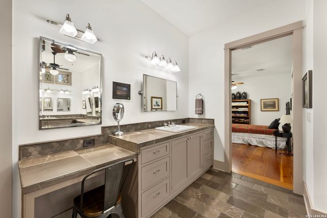 114 Turnberry, San Antonio, TX 78230